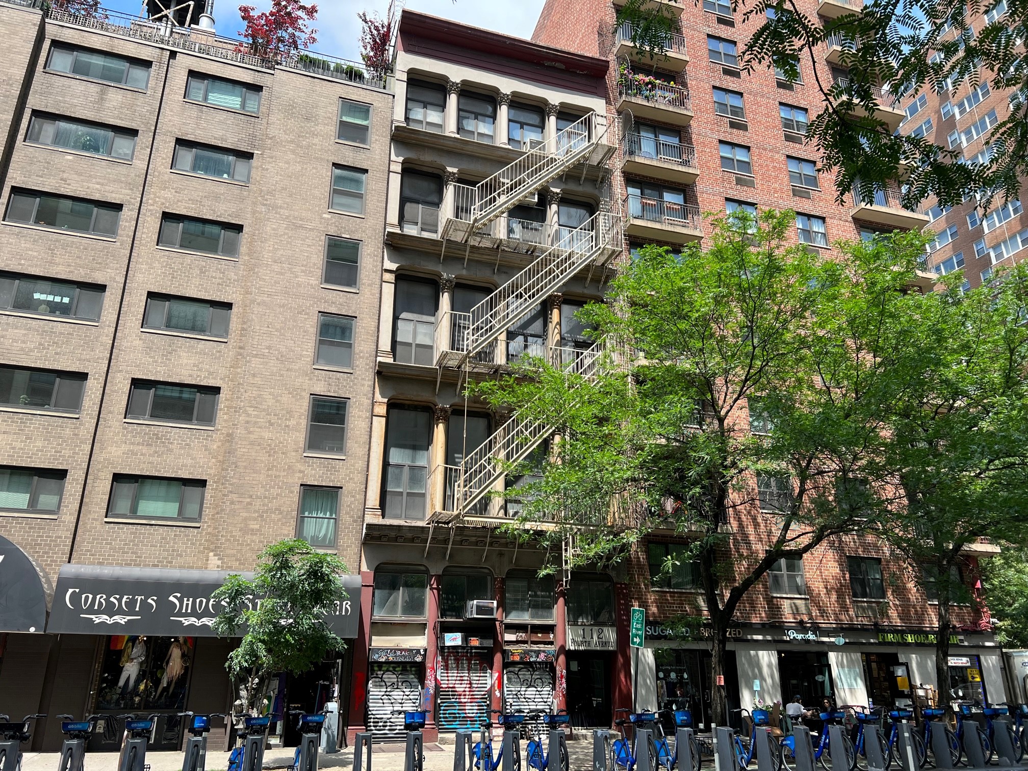 112 4th Avenue | Besen Partners